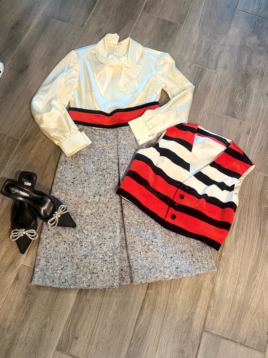 Vintage Dresses & Skirts - Vintage 1960s Jeremy Alan Phillips Dress, belt, vest Set, Chanel style